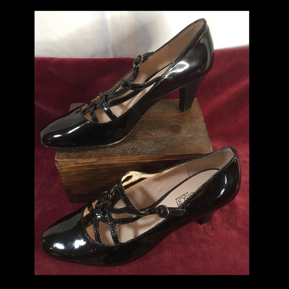 Super Soft by DK. Black patent leather - Picture 2 of 9
